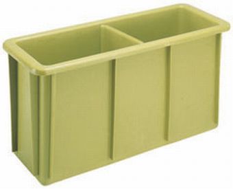 13L solid plastic crate