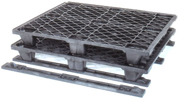 Very light weight nestable industrial plastic pallet with snap-on skids. Reduces freight charge by self assembly of snap-on skids: volume saving up to 75 %